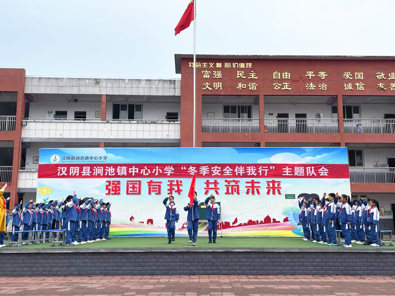 坚守铁路40年 要离开有点不舍